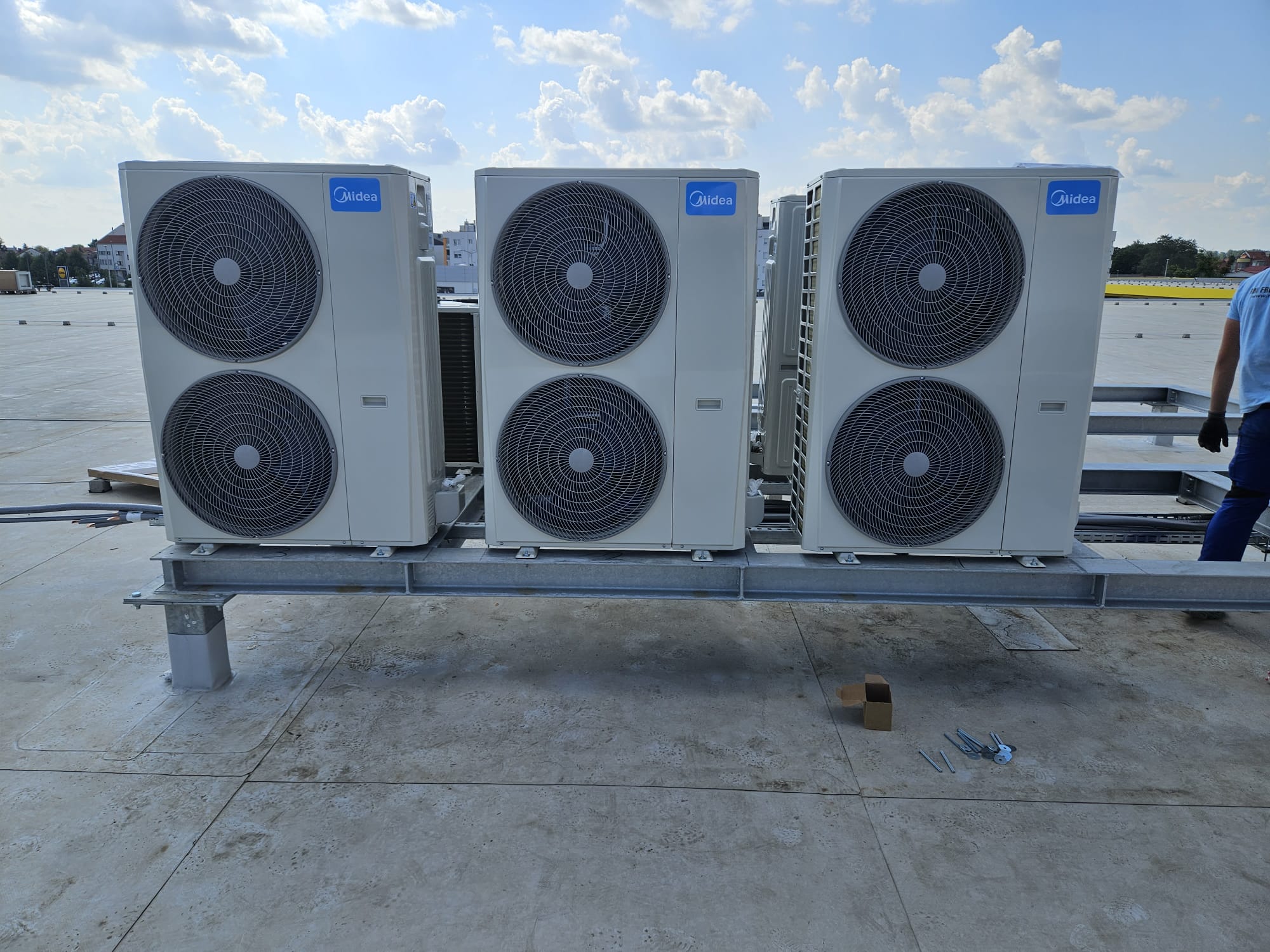 Komercijalne klime i VRF sustavi - RDM Klimatizacija