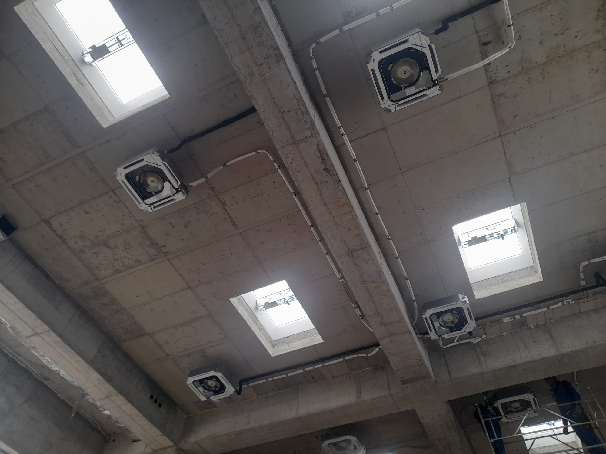 Komercijalne klime i VRF sustavi - RDM Klimatizacija