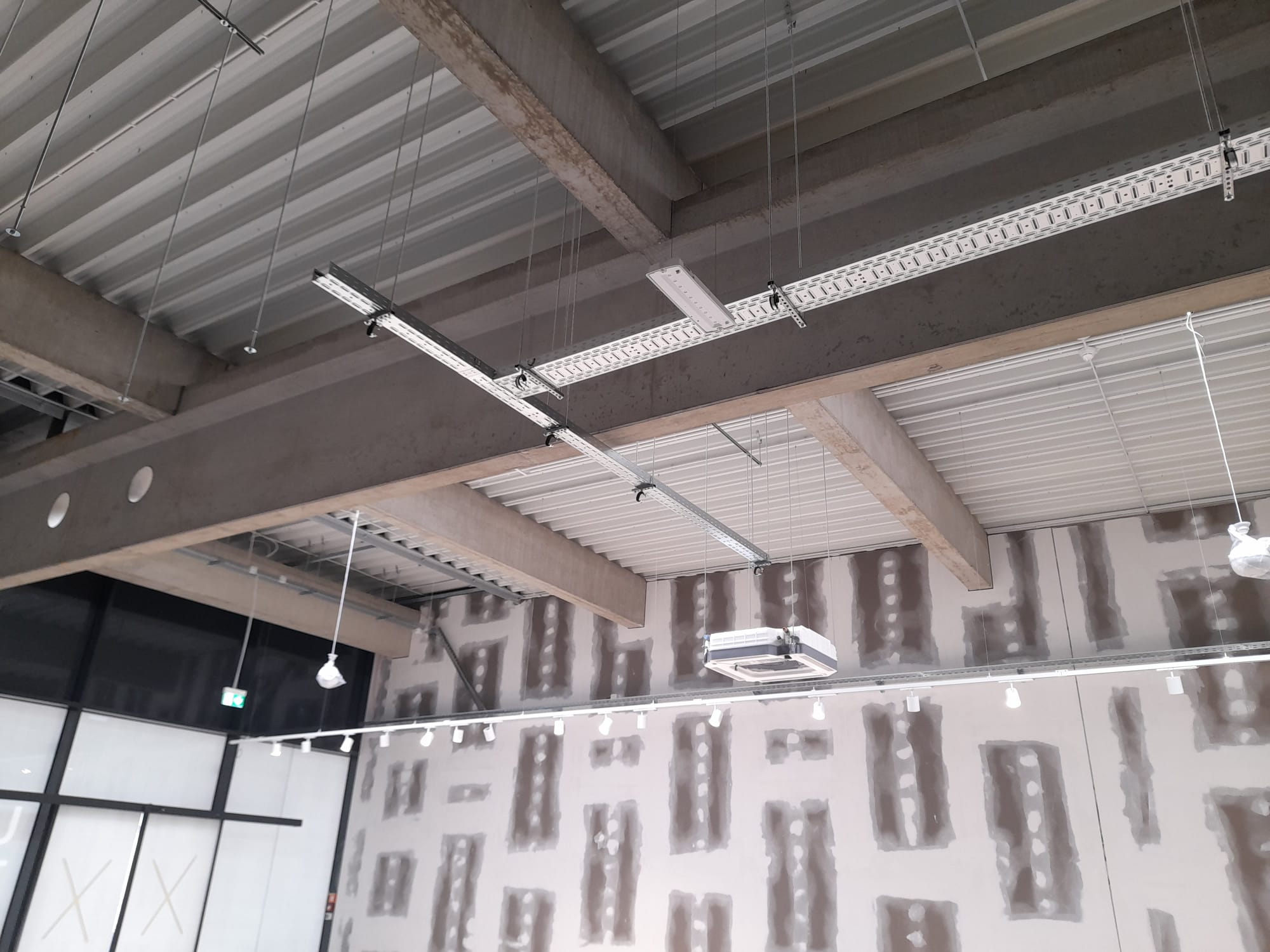 Komercijalne klime i VRF sustavi - RDM Klimatizacija