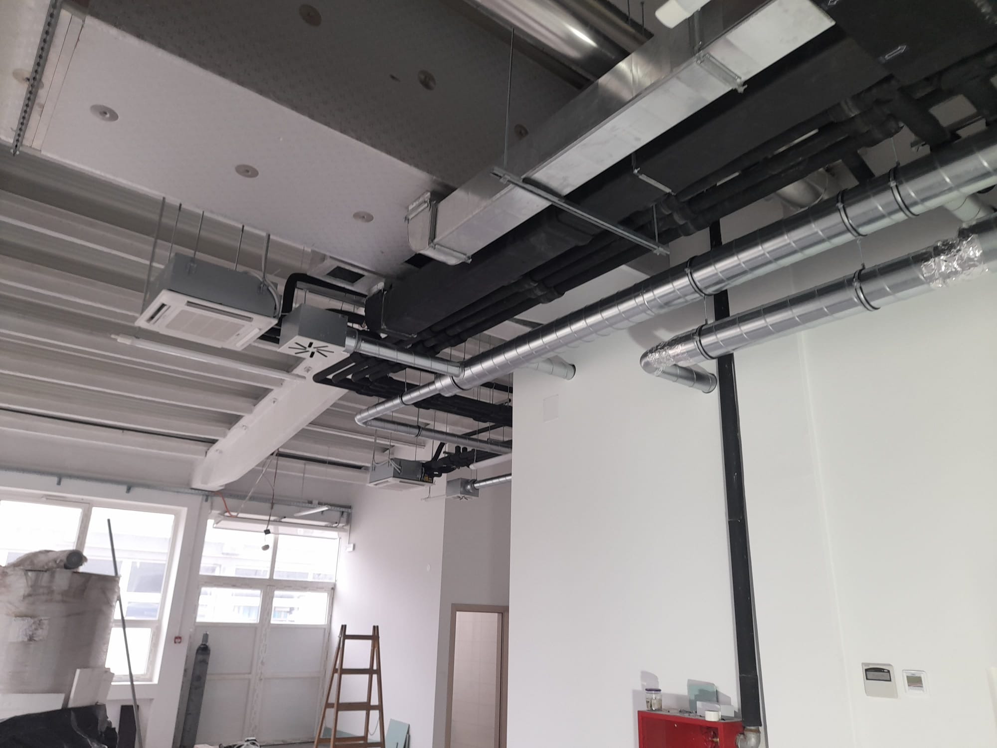 Komercijalne klime i VRF sustavi - RDM Klimatizacija